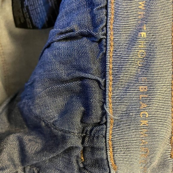 WHITE HOUSE BLACK MARKET Skinny Ankle Jeans - Picture 8 of 9